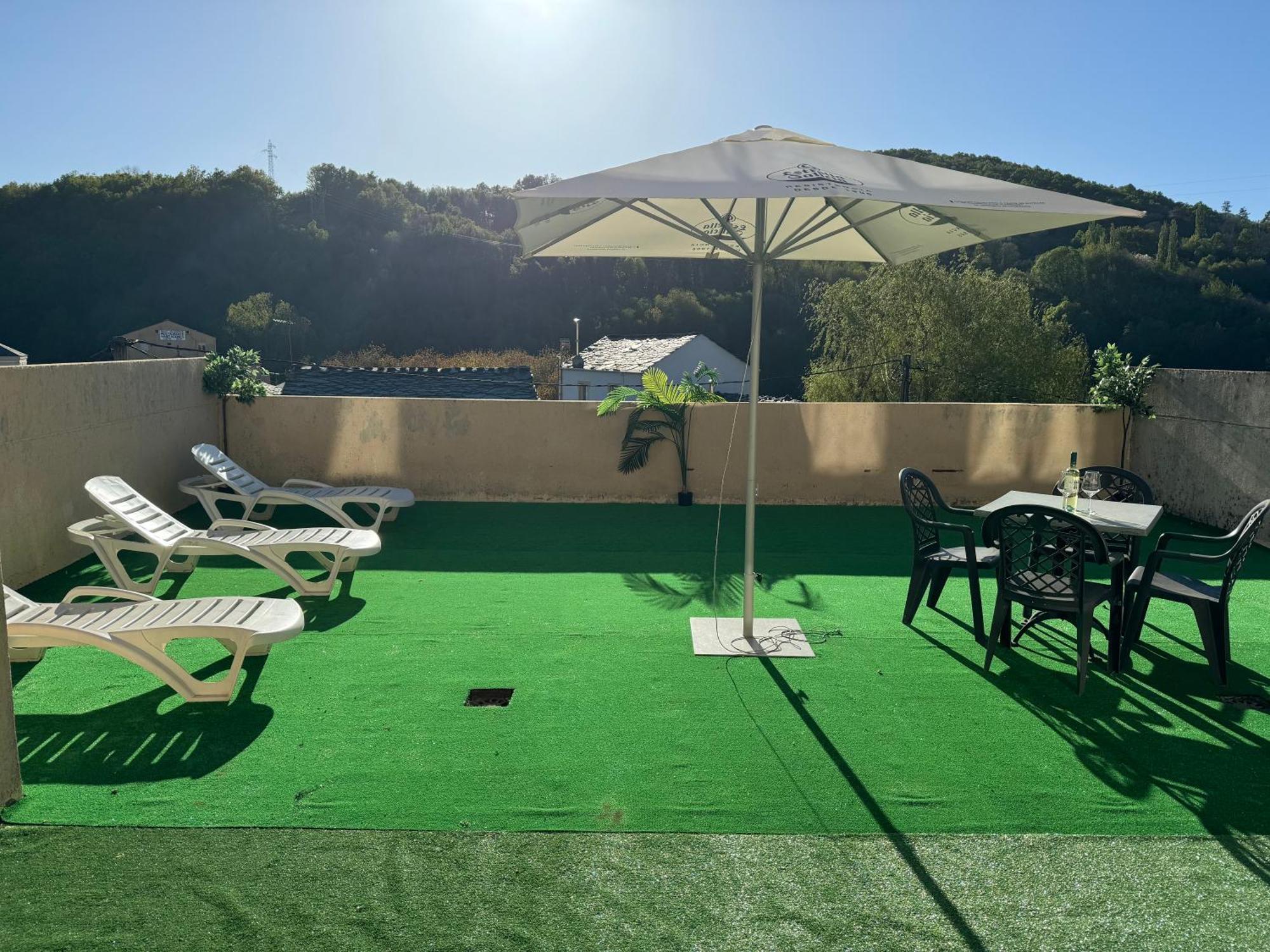 Triacastela Sunset Terrace Exterior foto